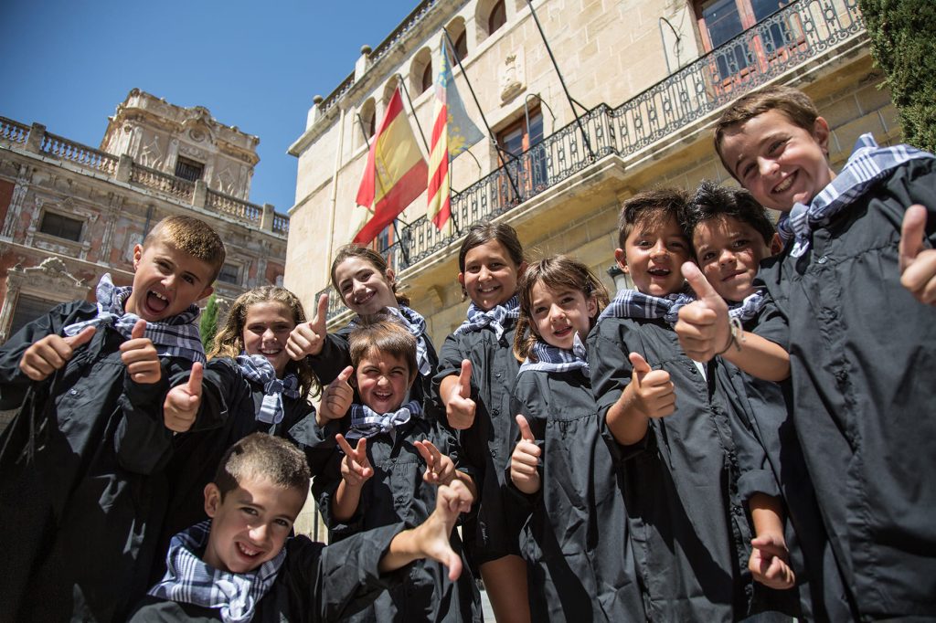 grupo-escolar-brusso-mocador-jocs-valencians-castalla