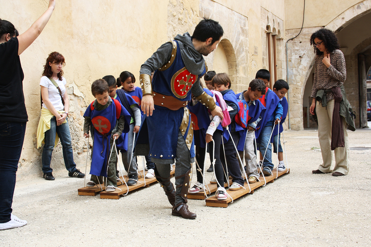 gymkhana-medieval-escolar-juegos-cooperativos-cocentaina